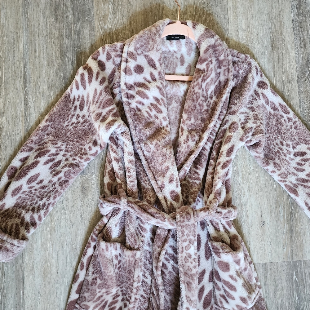 Natori Robe - Picture 6 of 11
